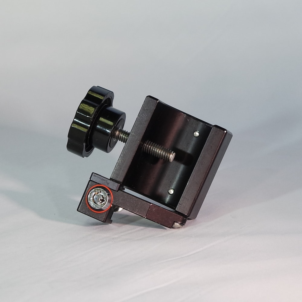 Moog Curlin Lockable Pole Clamp for Lock Box